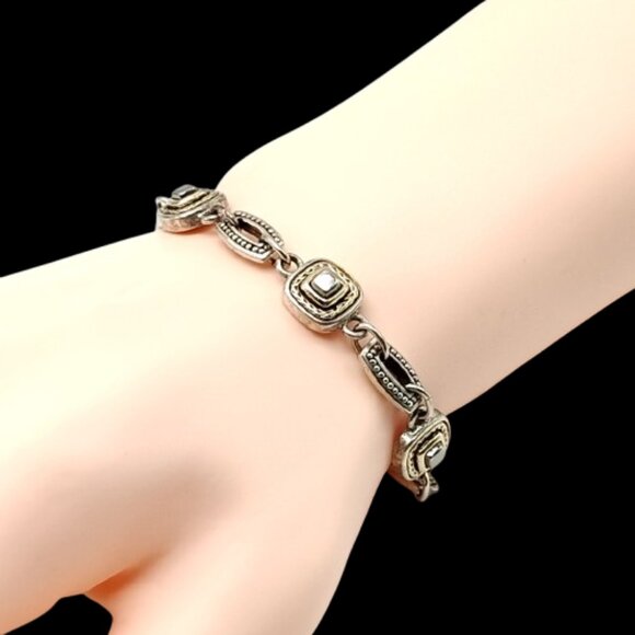 Vintage Liz Claiborne Two-Tone Toggle Bracelet Silver & Gold Tone Textured Link - Picture 1 of 13